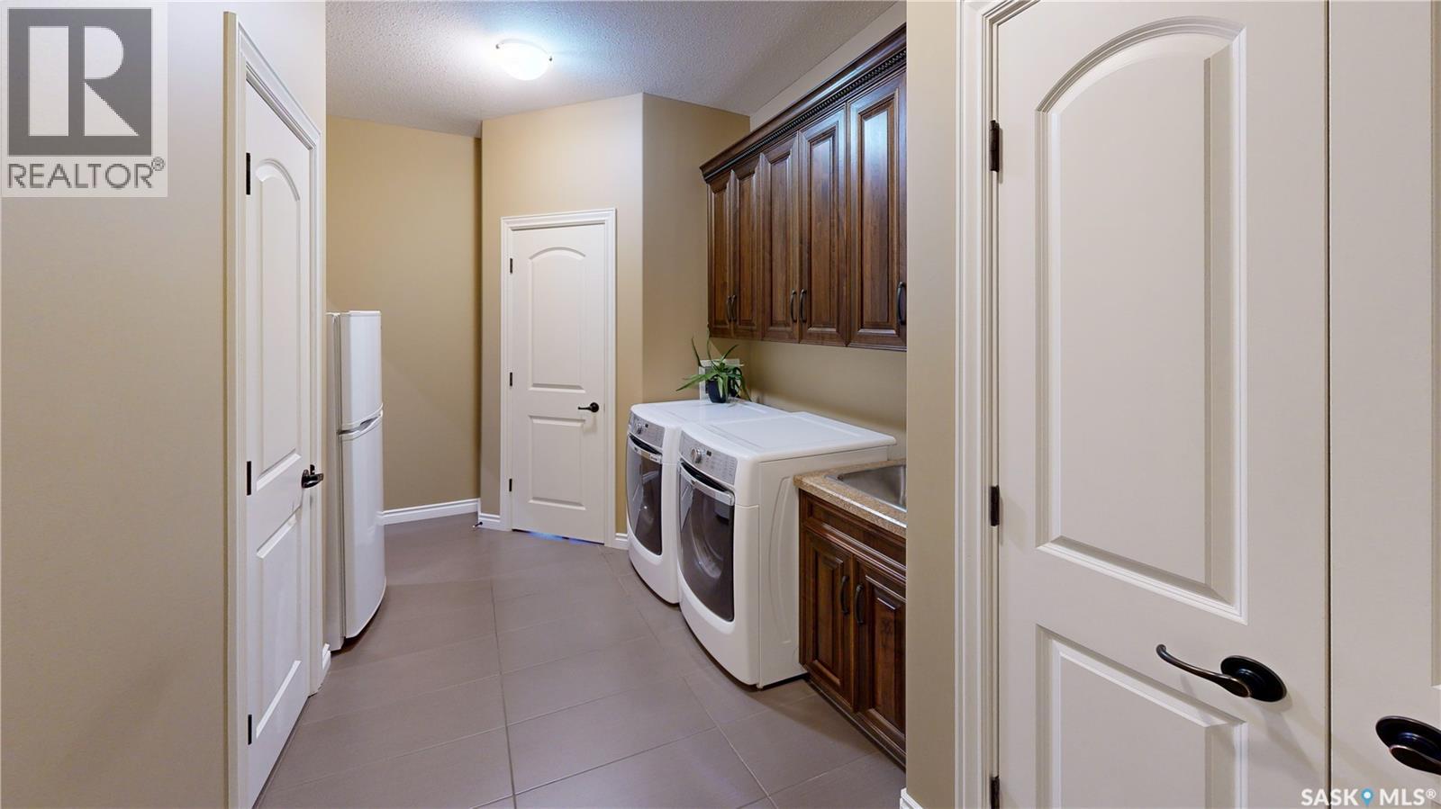 6064 Wascana Court Way, Regina, Saskatchewan  S4V 3E6 - Photo 25 - SK040542