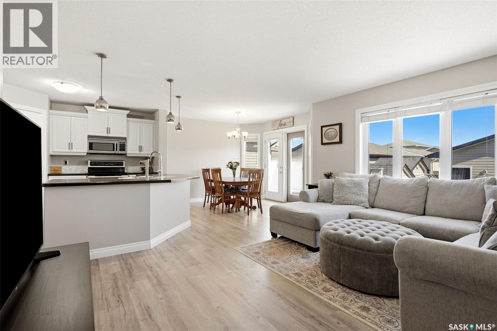 4450 Nicurity Drive, Regina, Saskatchewan  S4X 0C3 - Photo 11 - SK040407