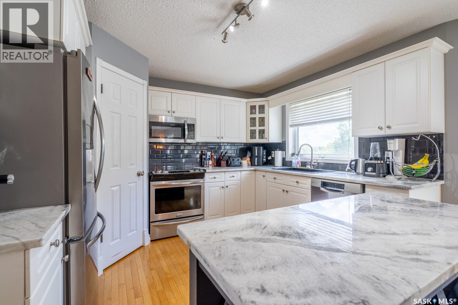 2952 St James Crescent, Regina, Saskatchewan  S4V 2Z2 - Photo 16 - SK040251