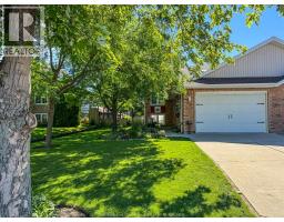 176 BENNIE AVENUE, Leamington, Ontario