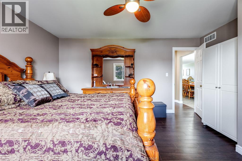 130 Sturgeon Meadows Avenue, Leamington, Ontario  N8H 5L1 - Photo 13 - 26015155