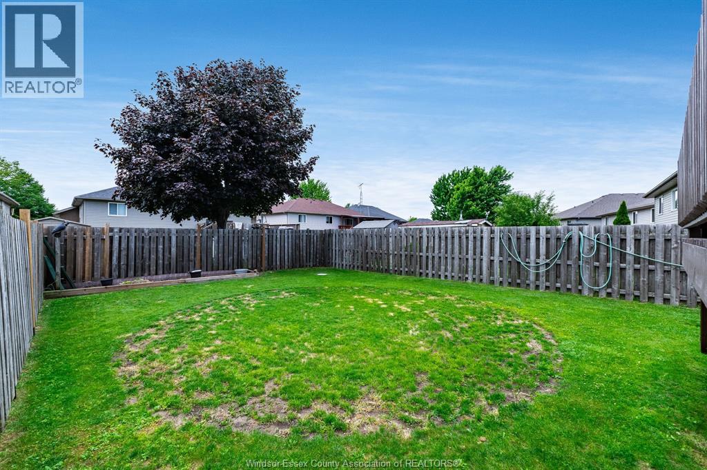130 Sturgeon Meadows Avenue, Leamington, Ontario  N8H 5L1 - Photo 44 - 26015155