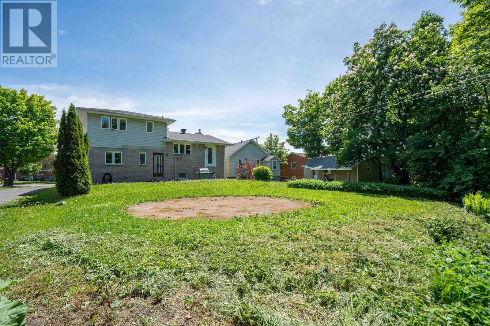 61 Knox Ave, Sault Ste. Marie, Ontario  P6B 3X8 - Photo 30 - SM261449