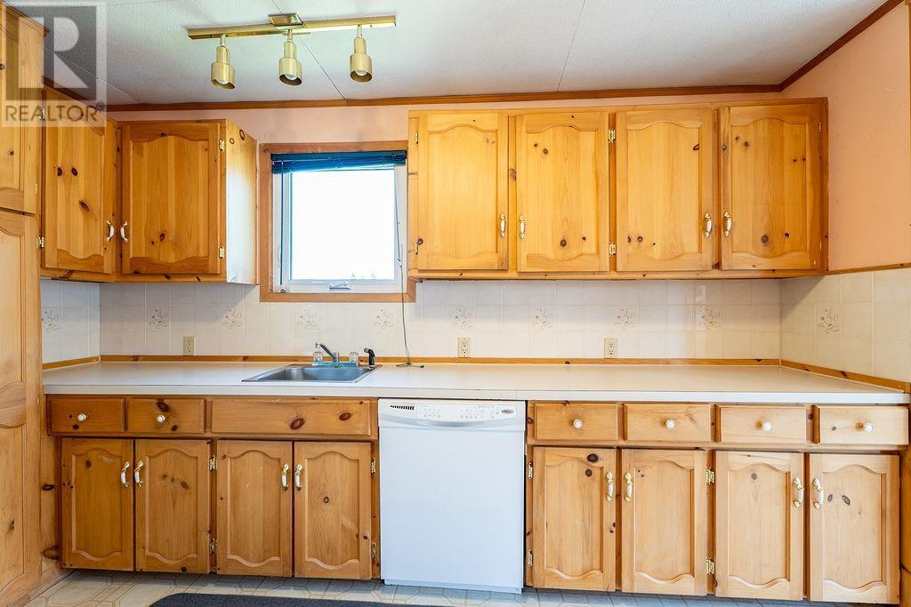 600 Mary St. W., Thunder Bay, Ontario  P7E 4L4 - Photo 9 - TB2601687