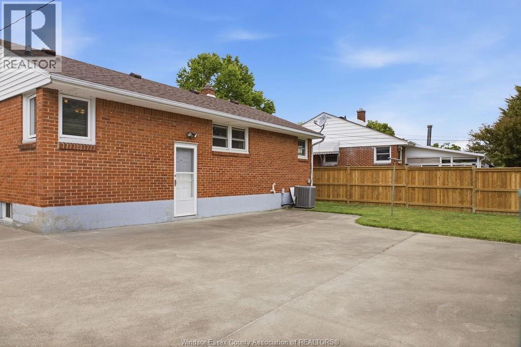 1156 Esdras, Windsor, Ontario  N8S 2N4 - Photo 32 - 26015159