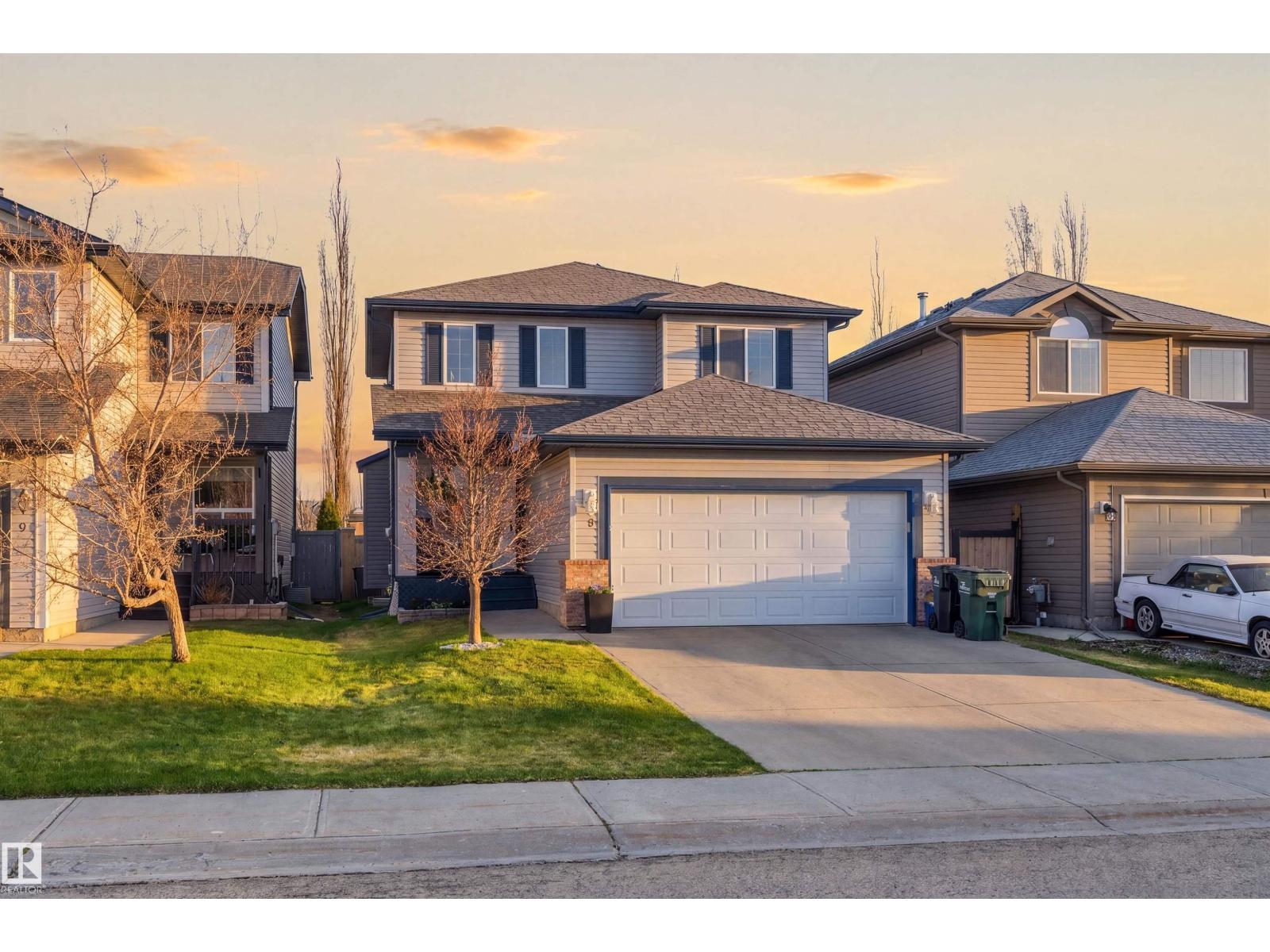 5 FOXBORO RU, Sherwood Park, Alberta