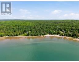 5487 Ellwood BLVD, Hilton, Ontario