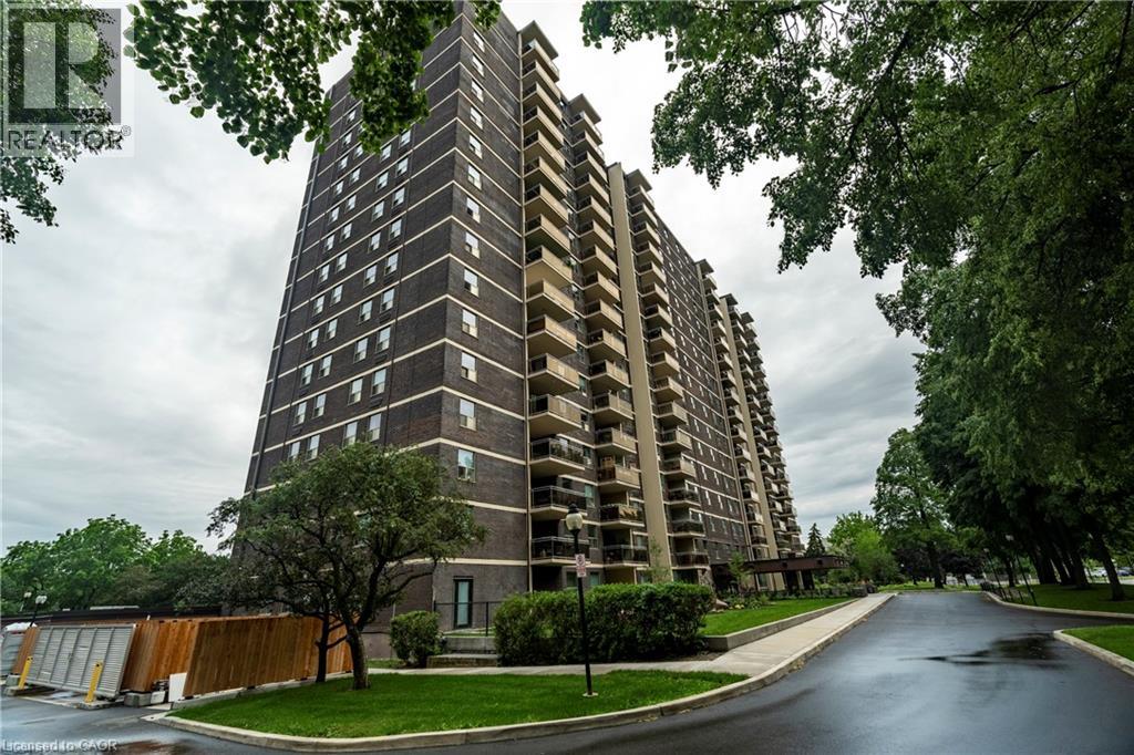 966 INVERHOUSE Drive Unit# 802, Mississauga, Ontario