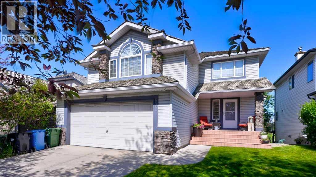 537 Douglas Glen Point SE, calgary, Alberta