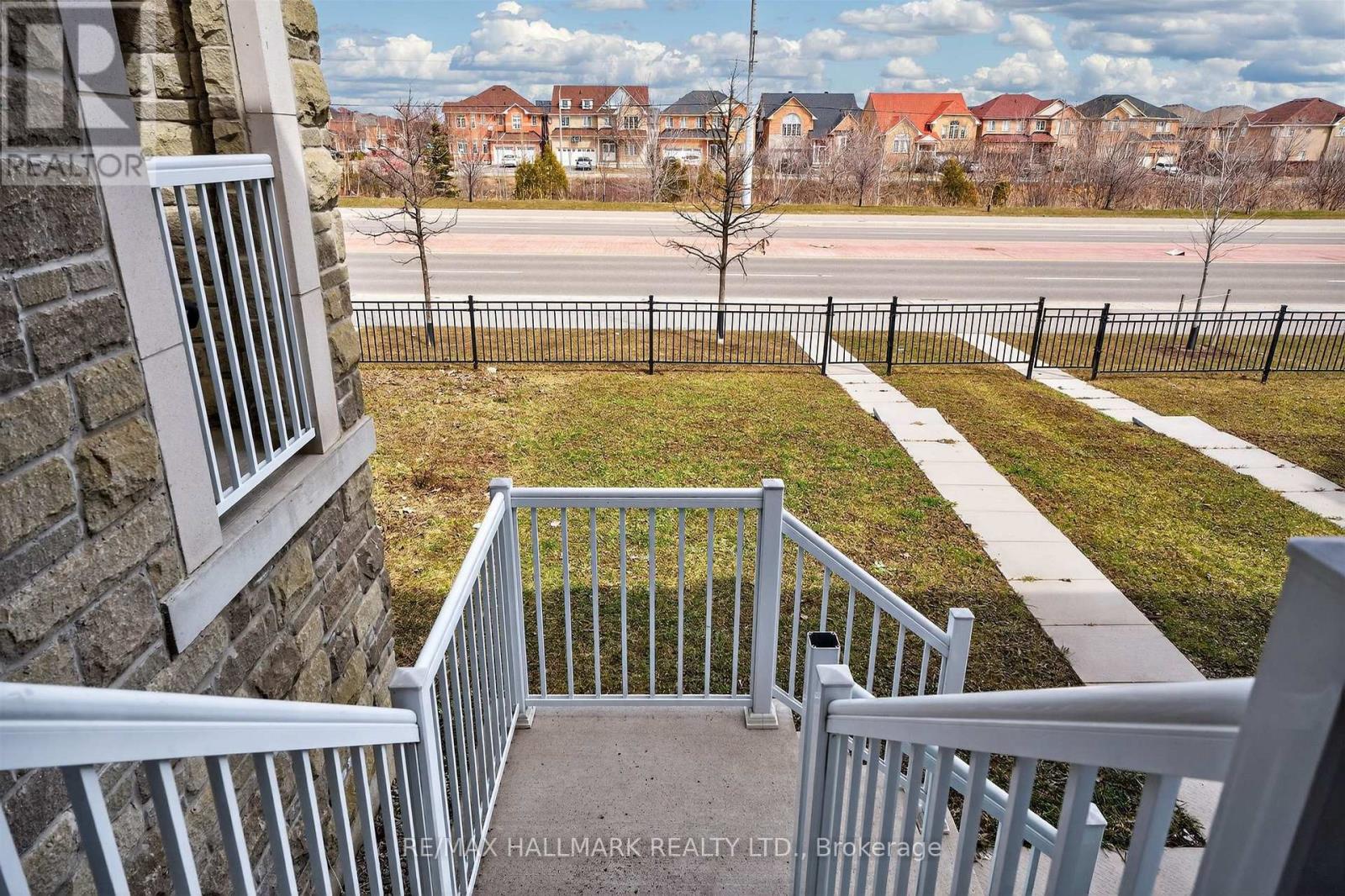 94 Golden Springs Drive, Brampton, Ontario  L7A 0C7 - Photo 40 - W13487220