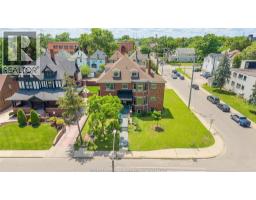 801 VICTORIA AVENUE, Windsor, Ontario