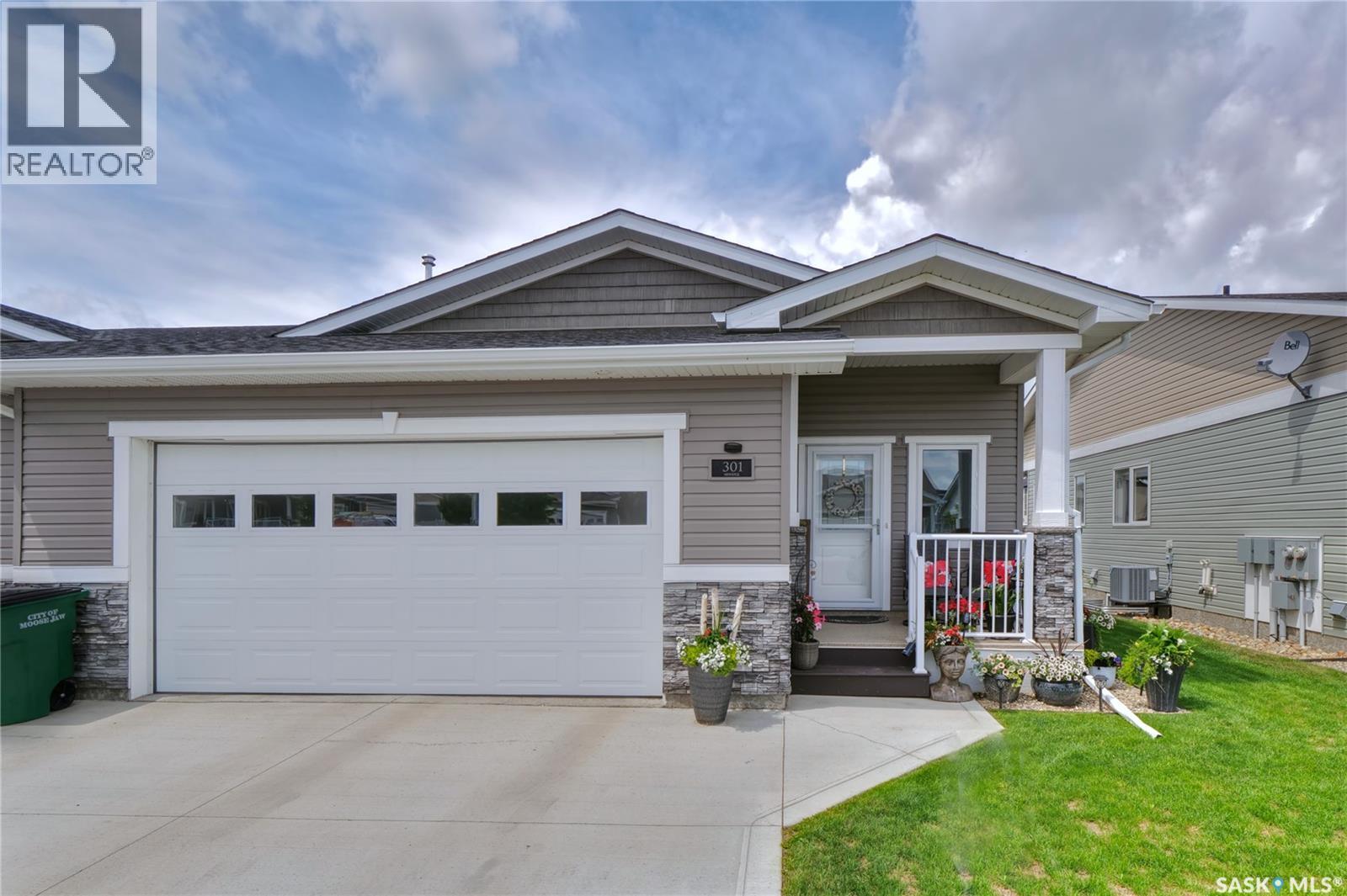 301 1015 Bradley STREET, Moose Jaw, Saskatchewan
