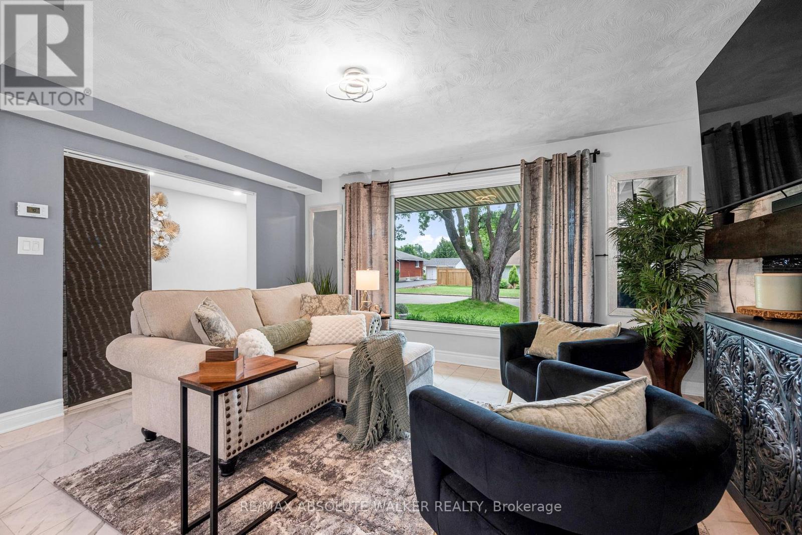 1099 Minnetonka Road, Ottawa, Ontario  K2C 2T8 - Photo 11 - X13487258