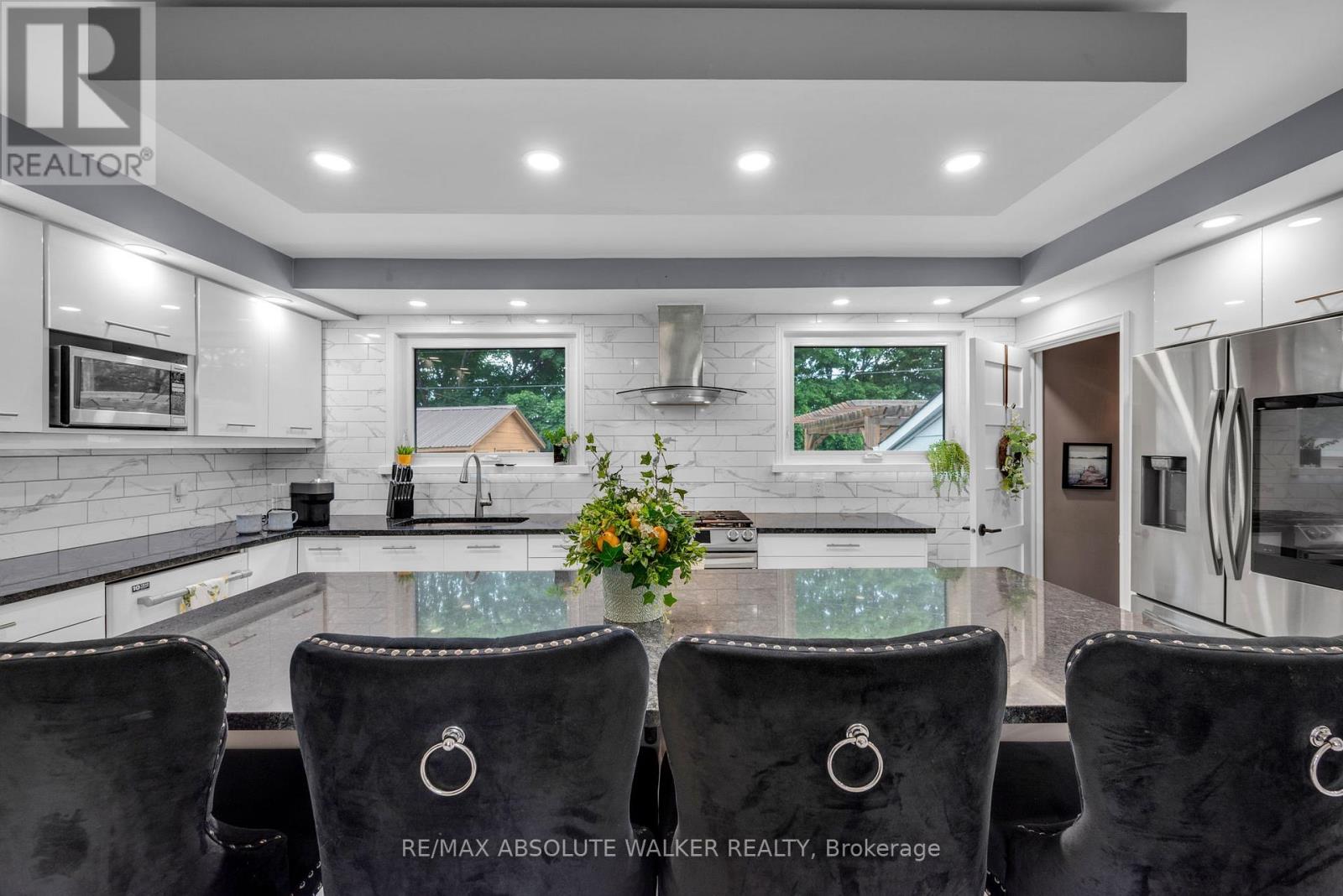 1099 Minnetonka Road, Ottawa, Ontario  K2C 2T8 - Photo 14 - X13487258