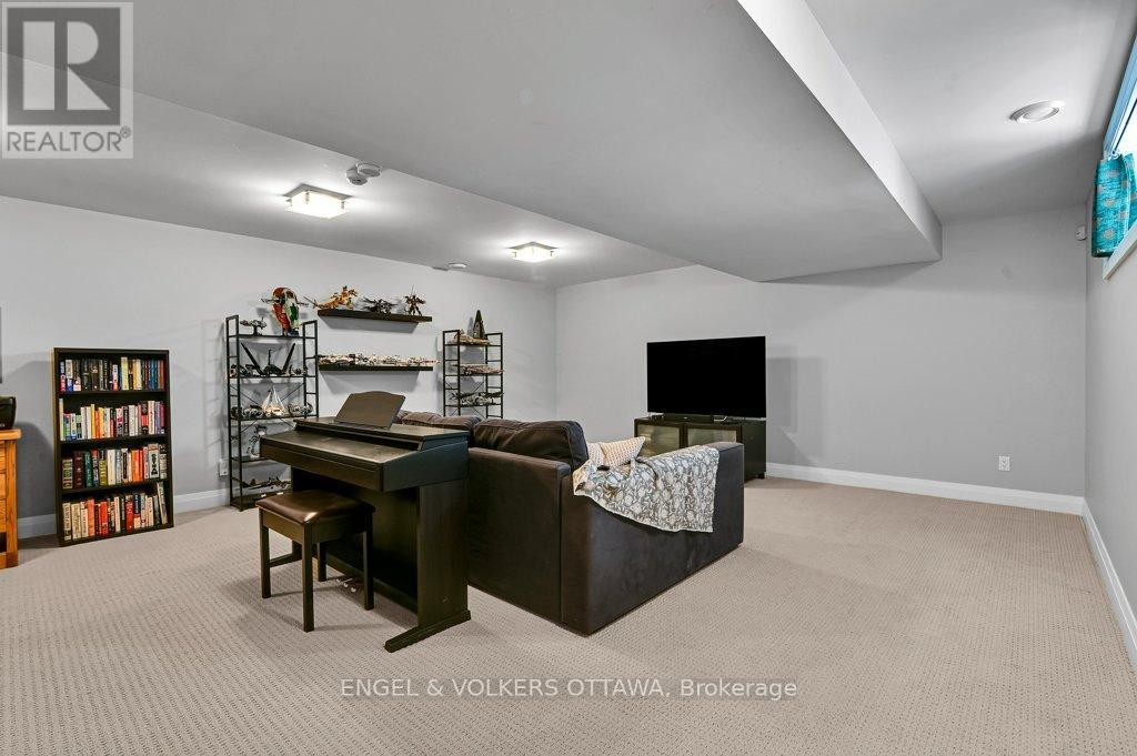 331 Duncairn Avenue, Ottawa, Ontario  K1Z 7H1 - Photo 26 - X13487296