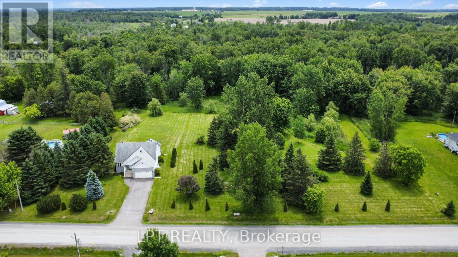 3898 Etienne Road, Ottawa, Ontario  K0A 3E0 - Photo 5 - X13487352