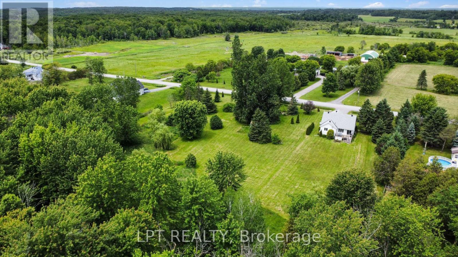 3898 Etienne Road, Ottawa, Ontario  K0A 3E0 - Photo 8 - X13487352