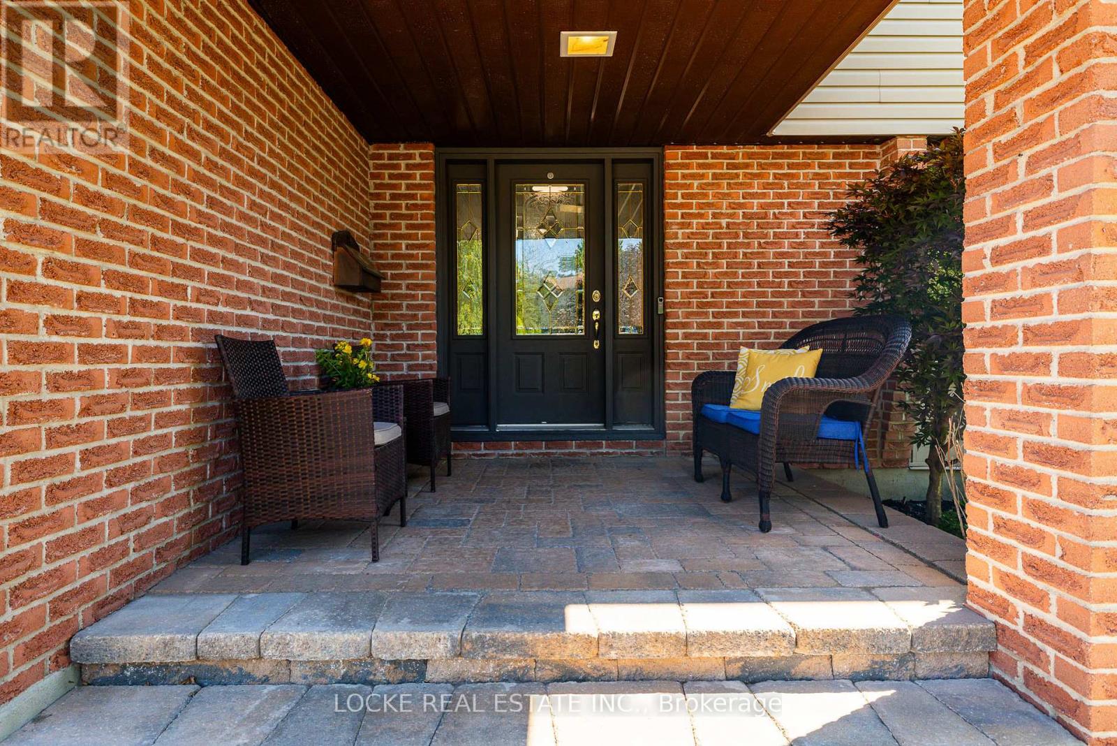 1821 Woodhaven Heights, Ottawa, Ontario  K1E 2W3 - Photo 4 - X13487426