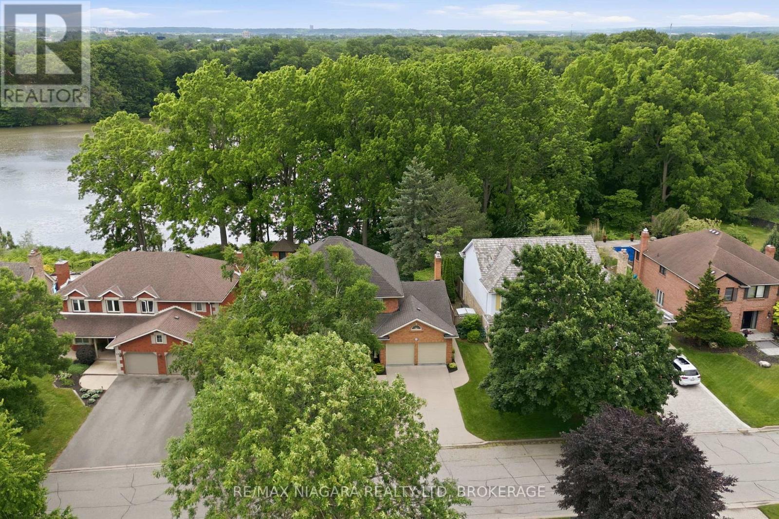99 Port Master Drive, St. Catharines, Ontario  L2N 7H5 - Photo 49 - X13487284