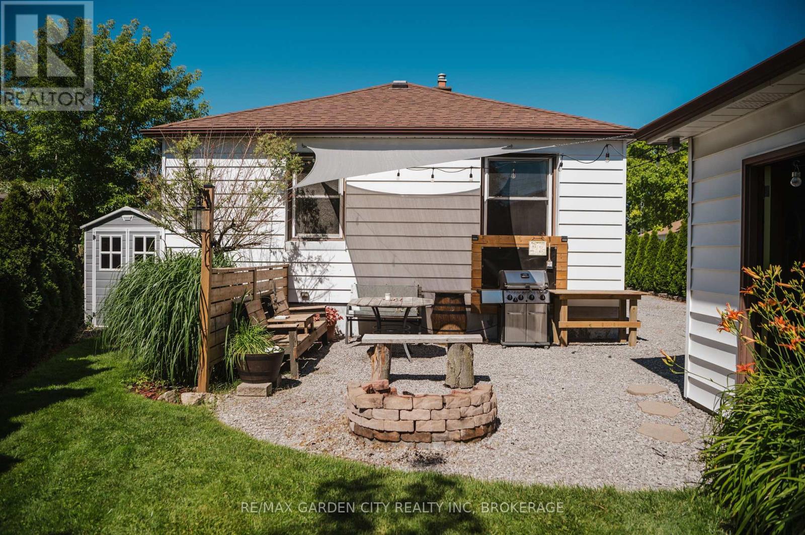 9 Blain Place, St. Catharines, Ontario  L2P 2R6 - Photo 43 - X13487478