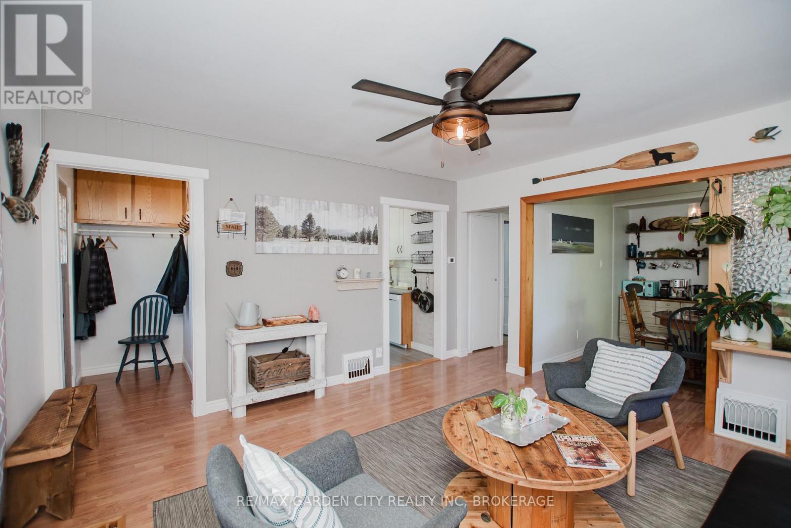 9 Blain Place, St. Catharines, Ontario  L2P 2R6 - Photo 5 - X13487478