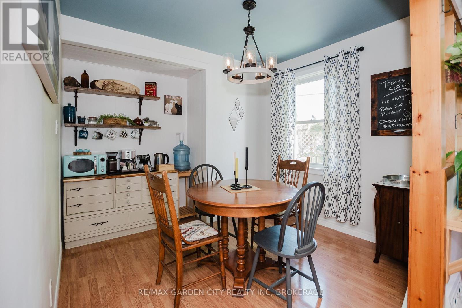 9 Blain Place, St. Catharines, Ontario  L2P 2R6 - Photo 8 - X13487478