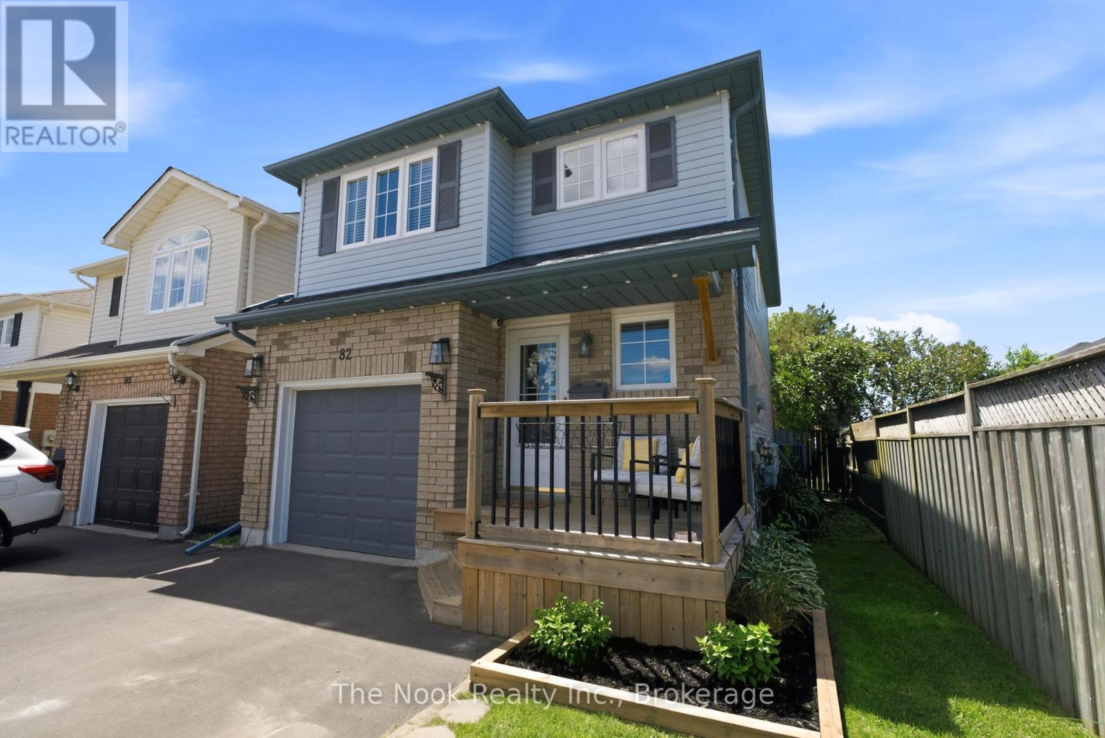 82 Mallory Street, Clarington, Ontario  L1E 3A8 - Photo 2 - E13487292