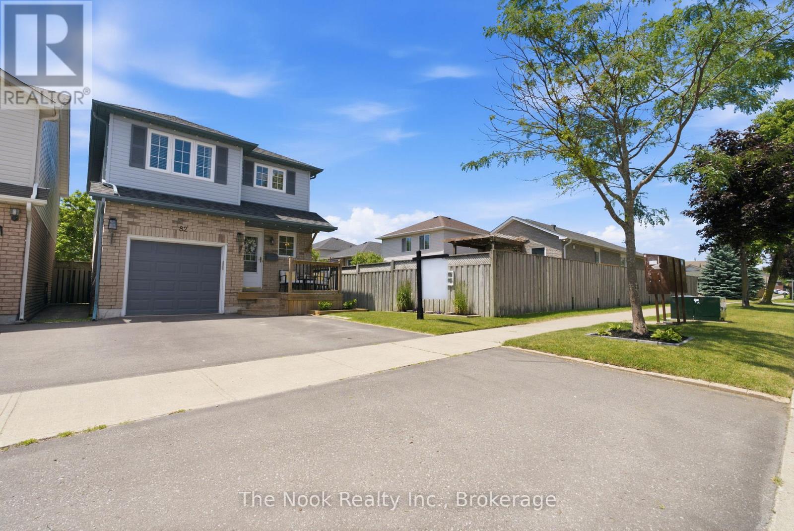 82 Mallory Street, Clarington, Ontario  L1E 3A8 - Photo 3 - E13487292
