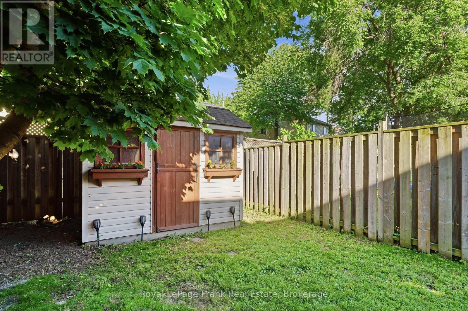 41 Landerville Lane, Clarington, Ontario  L1C 4W8 - Photo 38 - E13487632