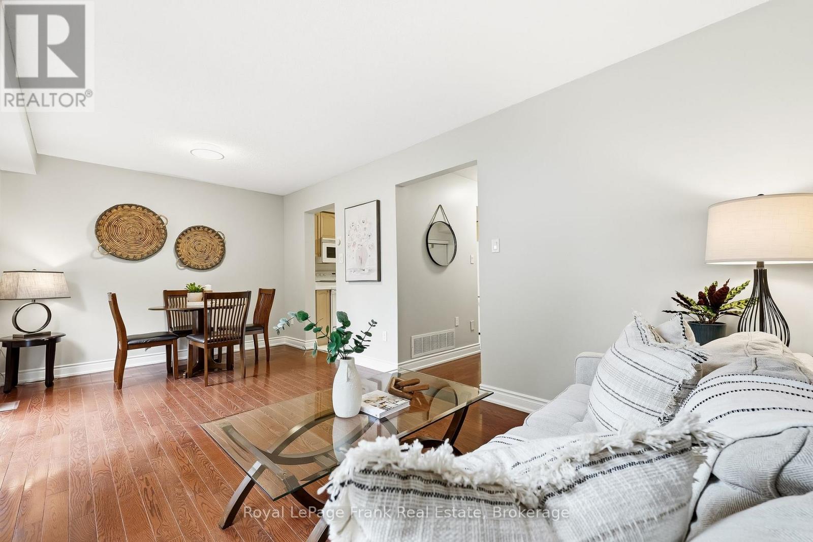 41 Landerville Lane, Clarington, Ontario  L1C 4W8 - Photo 7 - E13487632