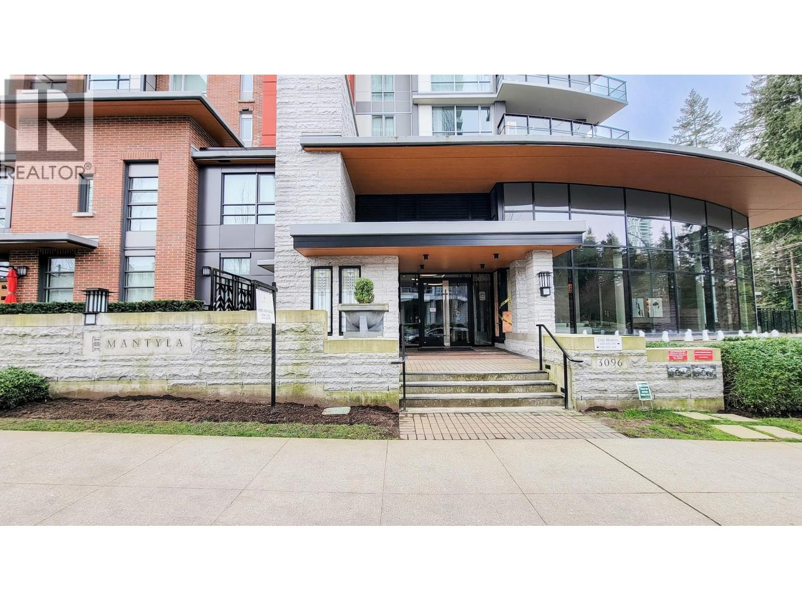 2204 3096 Windsor Gate, Coquitlam, British Columbia  V3B 0P4 - Photo 3 - R3139152