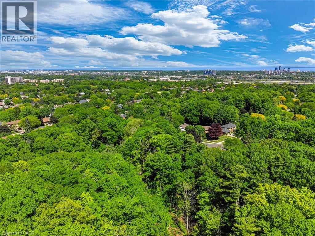 1145 Forestvale Drive, Burlington, Ontario  L7P 3G6 - Photo 43 - 40842887