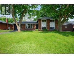 19 TAYLOR Avenue, cambridge, Ontario