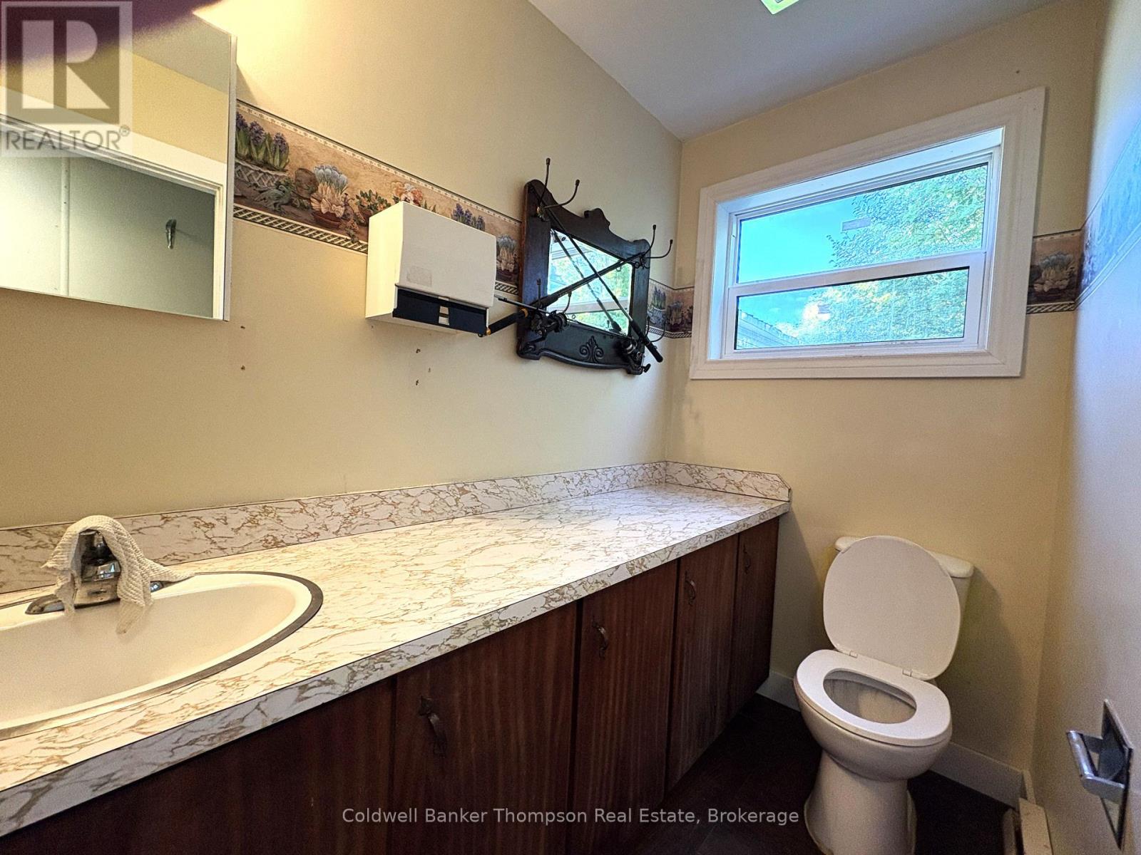 90 Main Street, Sundridge, Ontario  P0A 1Z0 - Photo 8 - X13487322