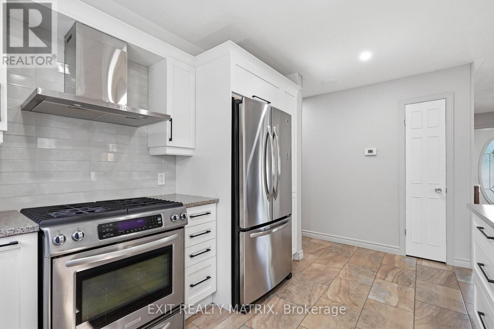 775 Edmond Street, Hawkesbury, Ontario  K6A 2Y6 - Photo 10 - X13487470