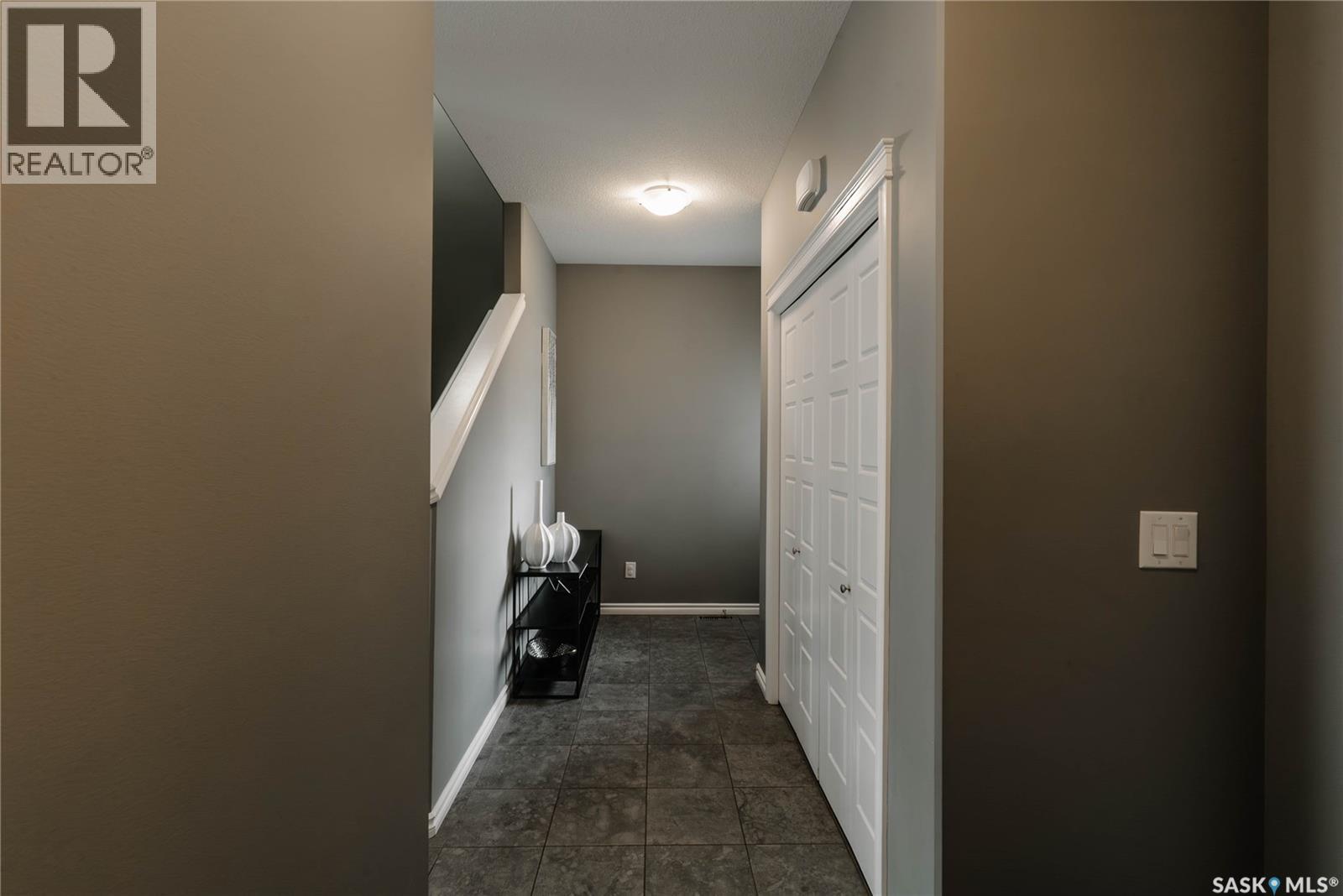 419 Veltkamp Crescent, Saskatoon, Saskatchewan  S7T 0S2 - Photo 15 - SK040576