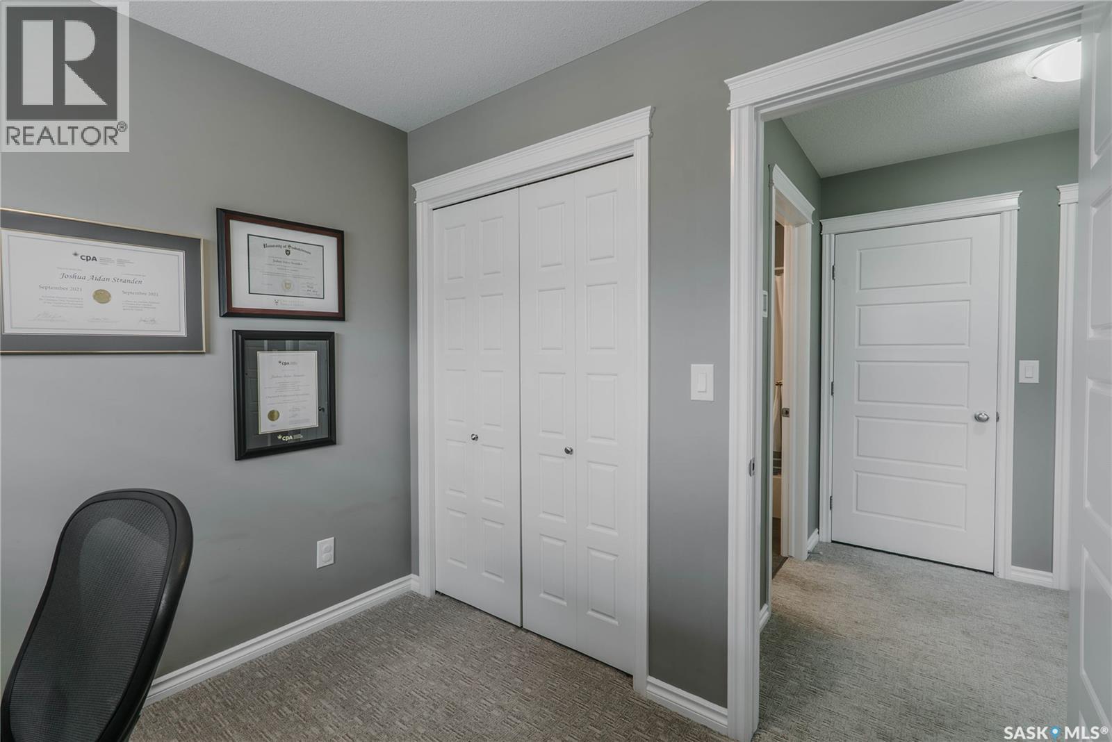 419 Veltkamp Crescent, Saskatoon, Saskatchewan  S7T 0S2 - Photo 25 - SK040576