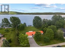 34 BIRD LAKE TRAIL, Whitewater Region, Ontario