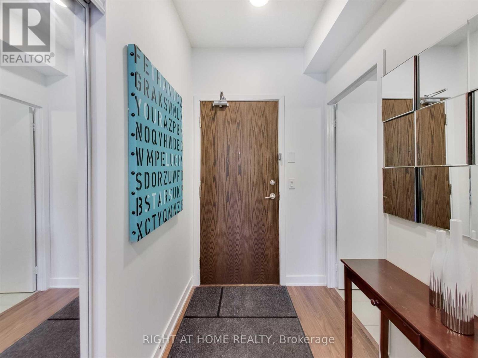 510 - 260 Sackville Street, Toronto, Ontario  M5A 0B3 - Photo 7 - C13487244