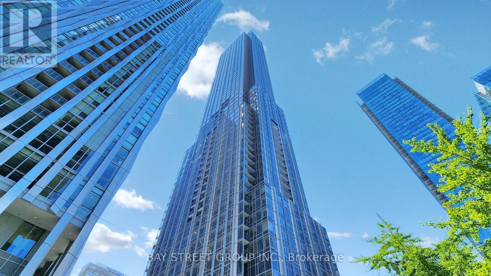 2312 - 11 Yorkville Avenue, Toronto, Ontario  M4W 1L2 - Photo 2 - C13487268