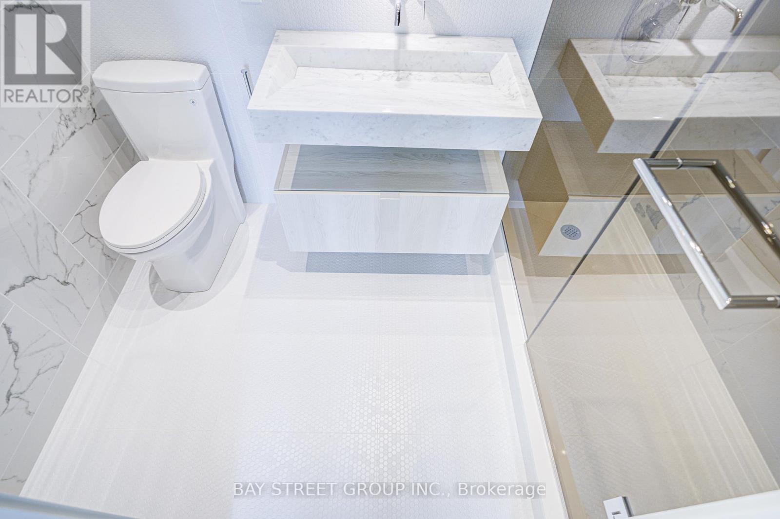 2312 - 11 Yorkville Avenue, Toronto, Ontario  M4W 1L2 - Photo 41 - C13487268
