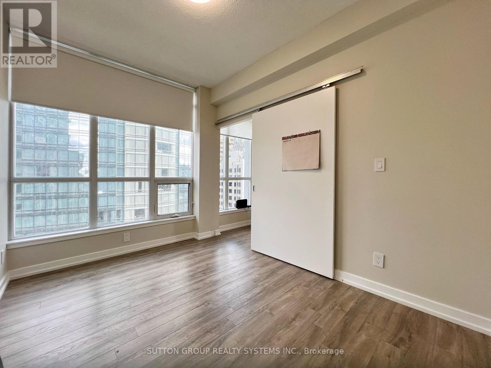 1208 - 126 Simcoe Street, Toronto, Ontario  M5H 4E6 - Photo 19 - C13487348