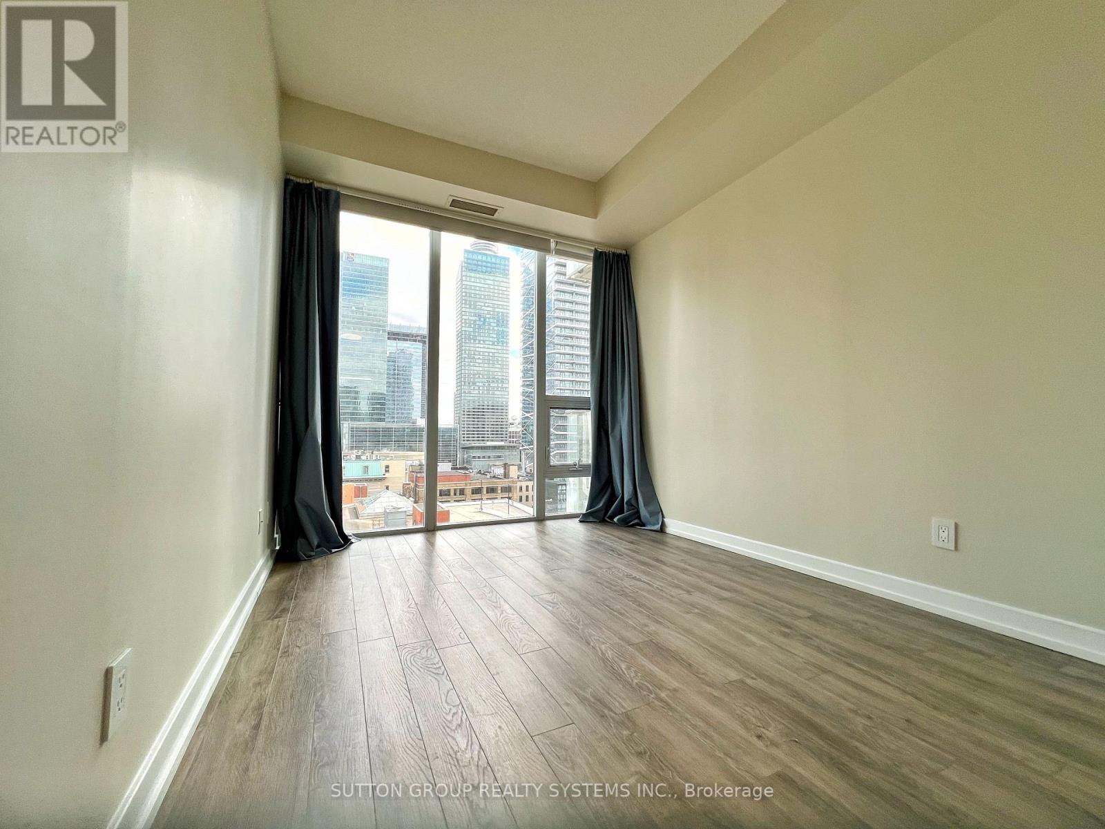 1208 - 126 Simcoe Street, Toronto, Ontario  M5H 4E6 - Photo 8 - C13487348