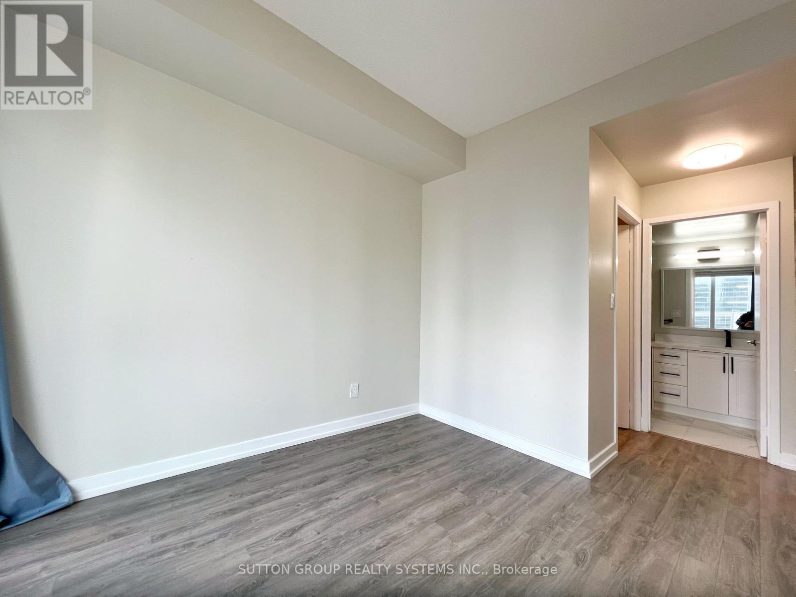 1208 - 126 Simcoe Street, Toronto, Ontario  M5H 4E6 - Photo 9 - C13487348