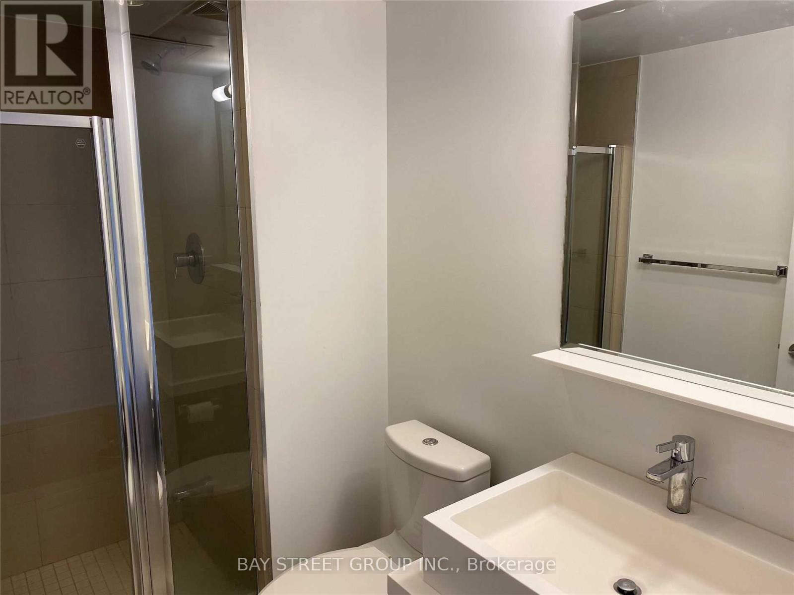 1710 - 65 St Mary Street, Toronto, Ontario  M5S 0A6 - Photo 6 - C13487400