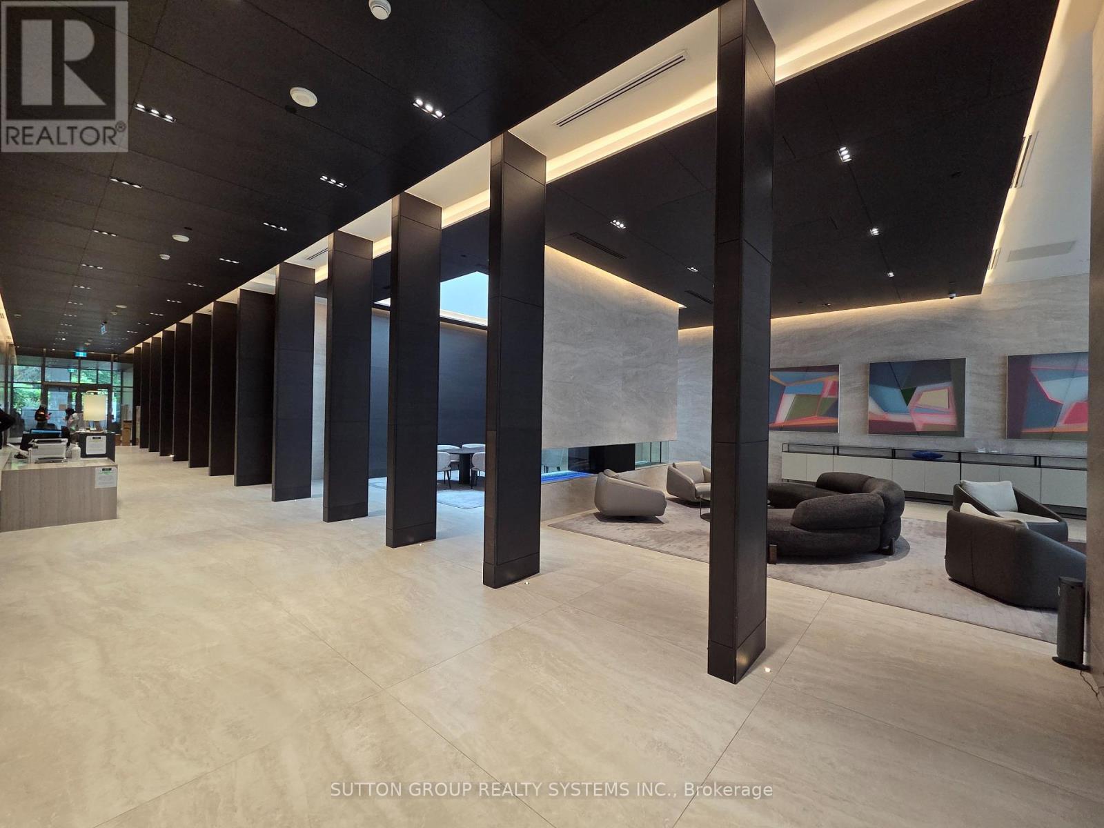 1601 - 2221 Yonge Street, Toronto, Ontario  M4S 0B8 - Photo 2 - C13487436