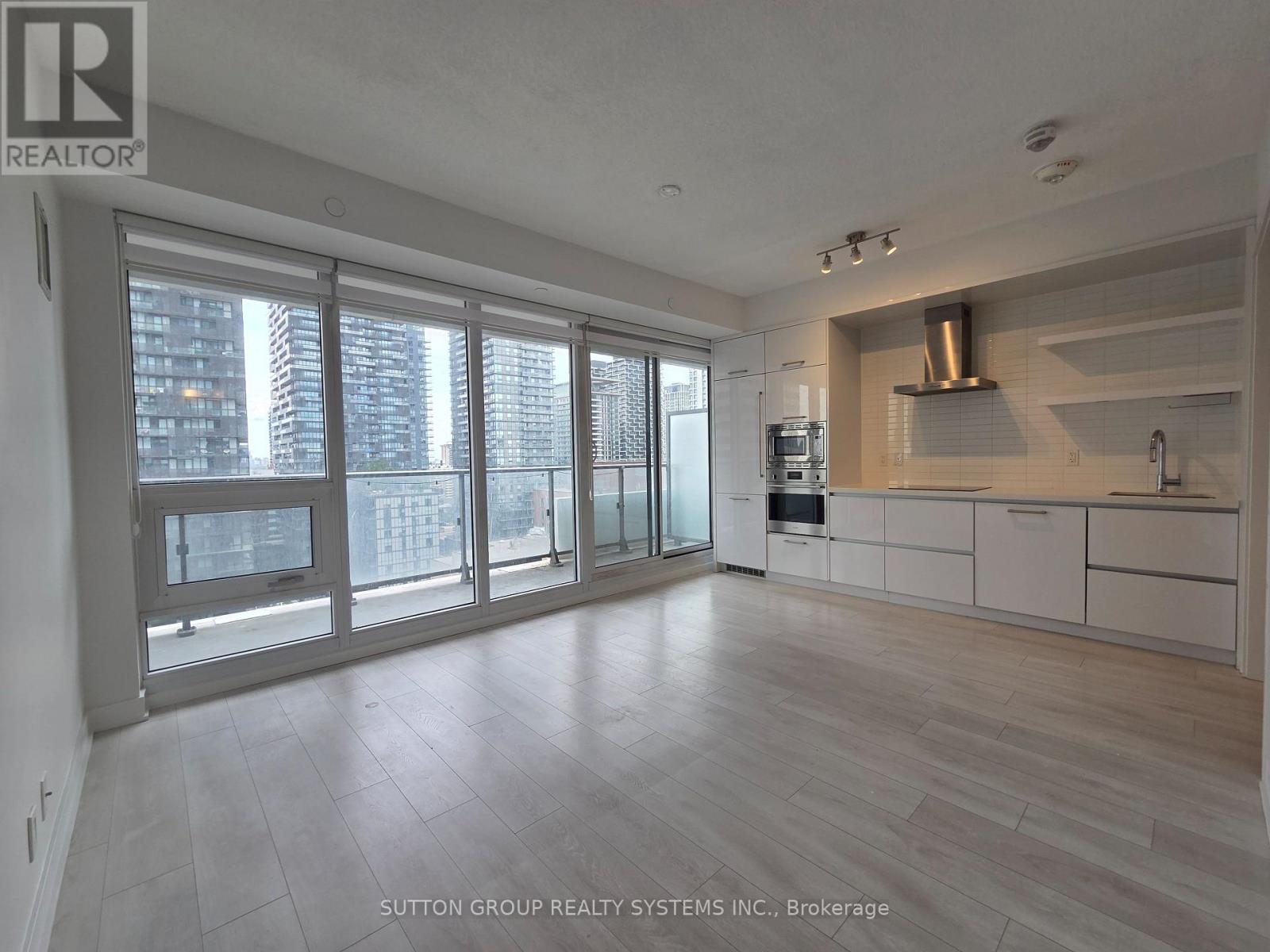 1601 - 2221 Yonge Street, Toronto, Ontario  M4S 0B8 - Photo 3 - C13487436