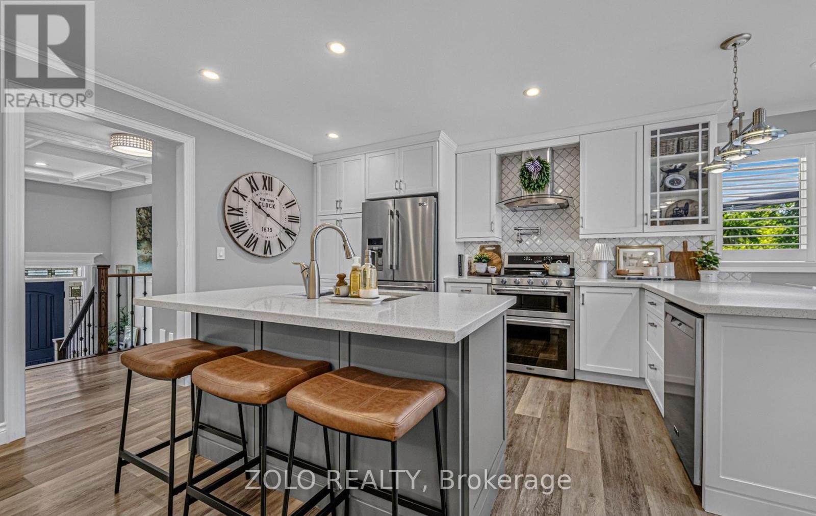 6 Foster Creek Drive, Clarington, Ontario  L1B 1E6 - Photo 12 - E13484010