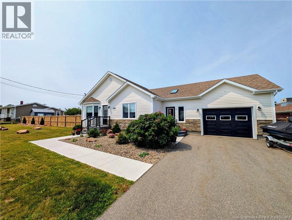 259 Rue Savard, Caraquet, New Brunswick