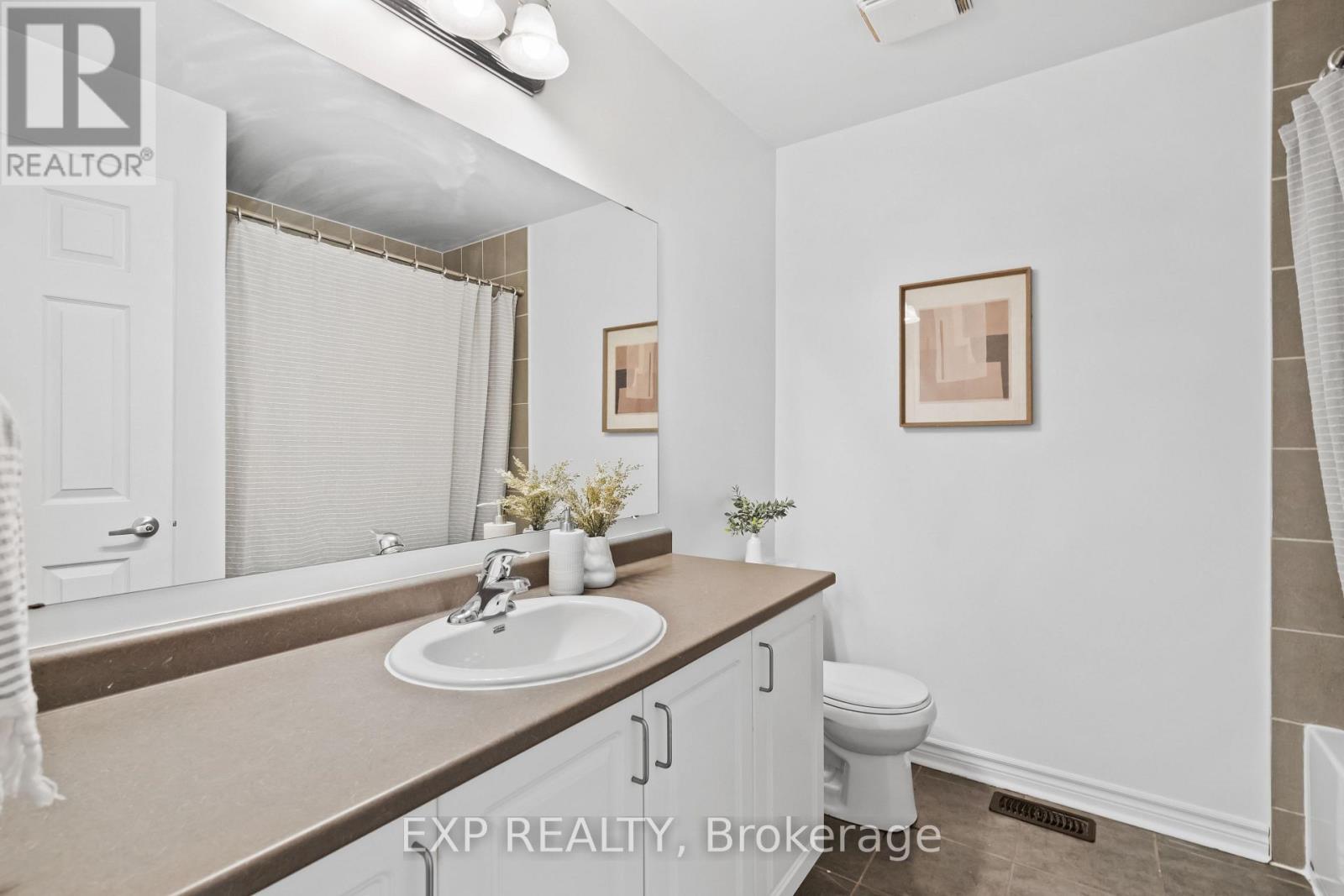 12 Mantz Crescent, Whitby, Ontario  L1R 0L3 - Photo 29 - E13487374